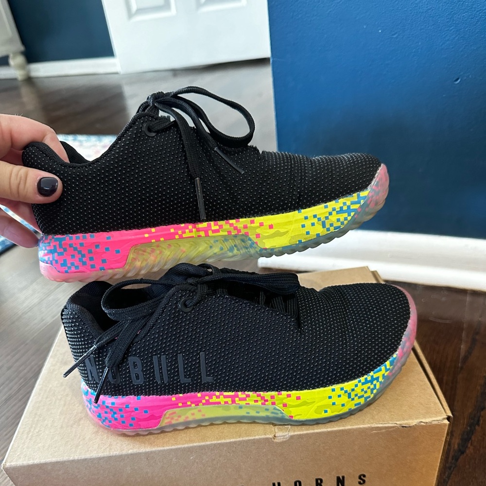 Nobull trainer plus size 5.5